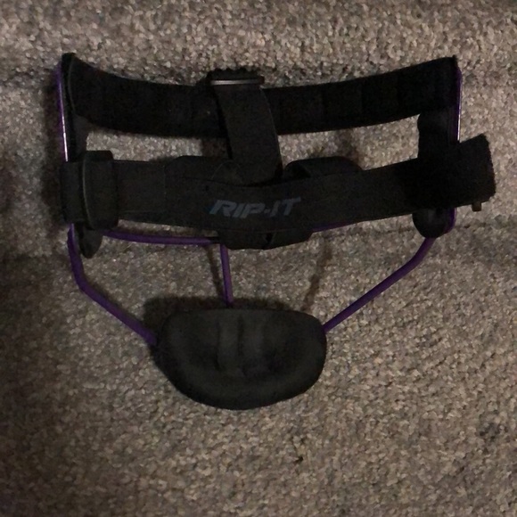 Like new face guard for softball. Worn a few times because daughter got injured. - Picture 3 of 4